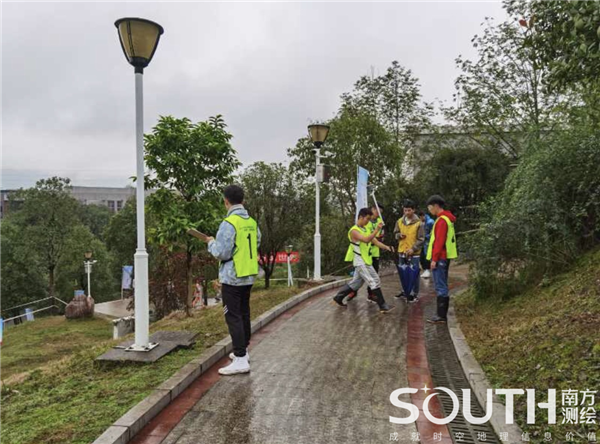 ̫������tyc4633