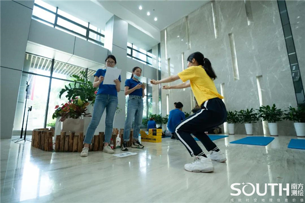 ̫������tyc4633