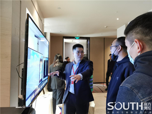 ̫������tyc4633