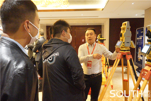 ̫������tyc4633