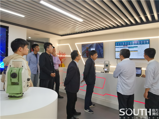 ̫������tyc4633