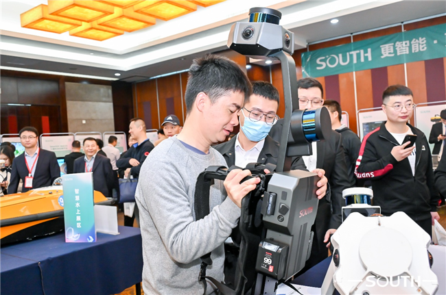 ̫������tyc4633