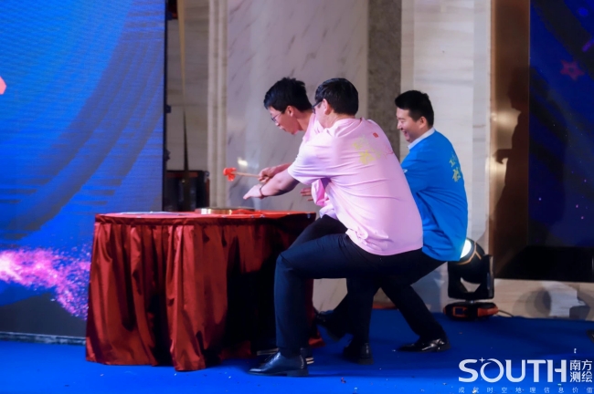 ̫������tyc4633