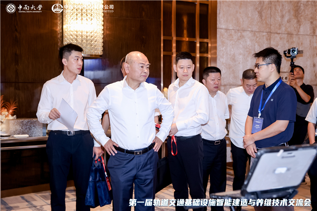 ̫������tyc4633