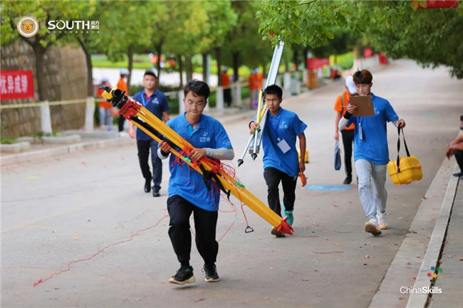 ̫������tyc4633