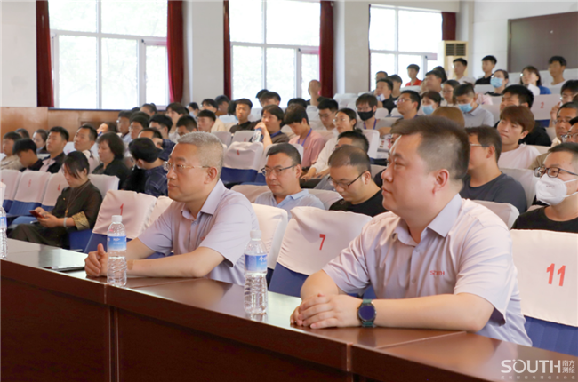 ̫������tyc4633