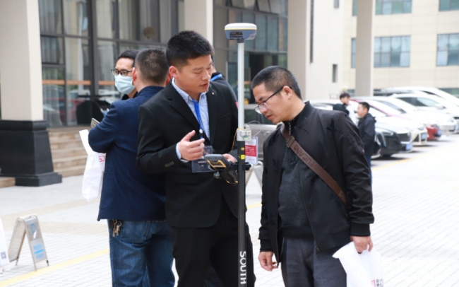 ̫������tyc4633