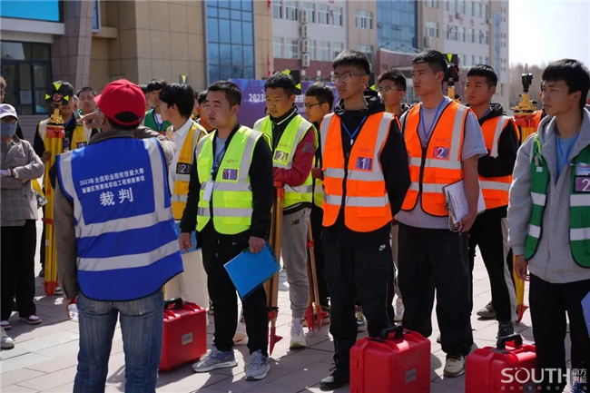 ̫������tyc4633