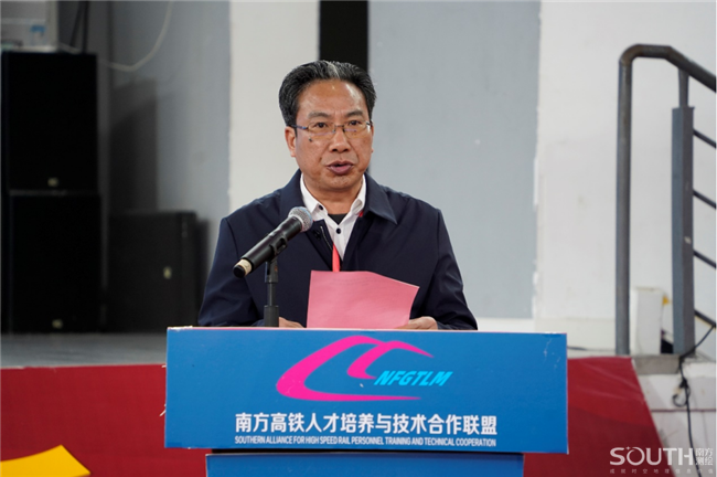 ̫������tyc4633