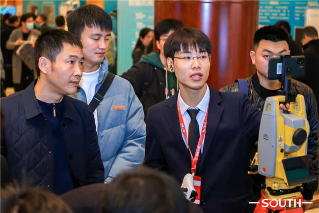 ̫������tyc4633