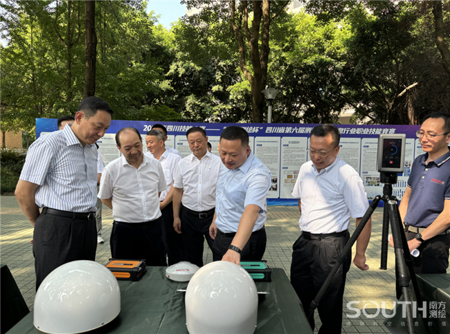 ̫������tyc4633