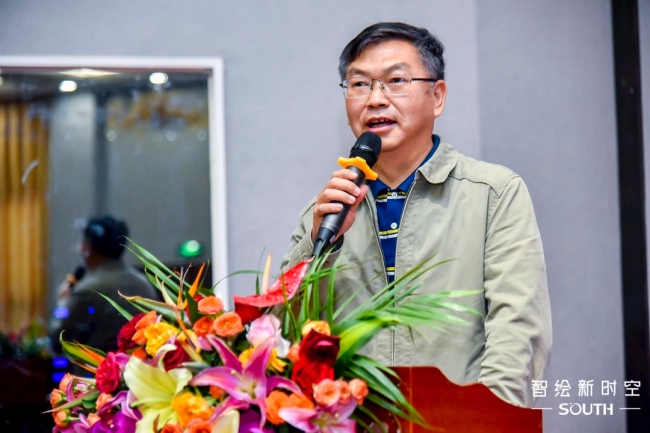 ̫������tyc4633