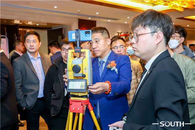 ̫������tyc4633