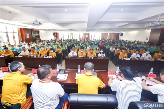 ̫������tyc4633