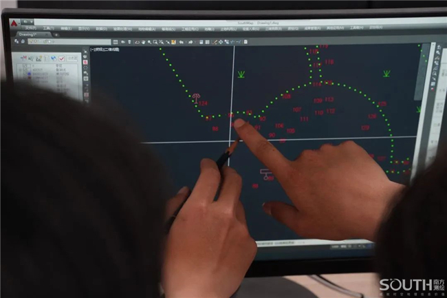 ̫������tyc4633