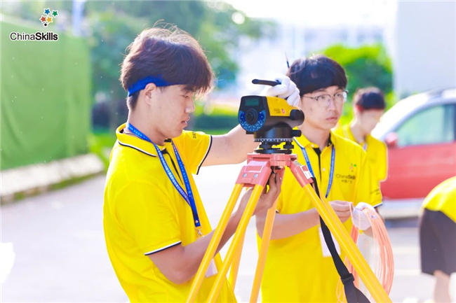 ̫������tyc4633