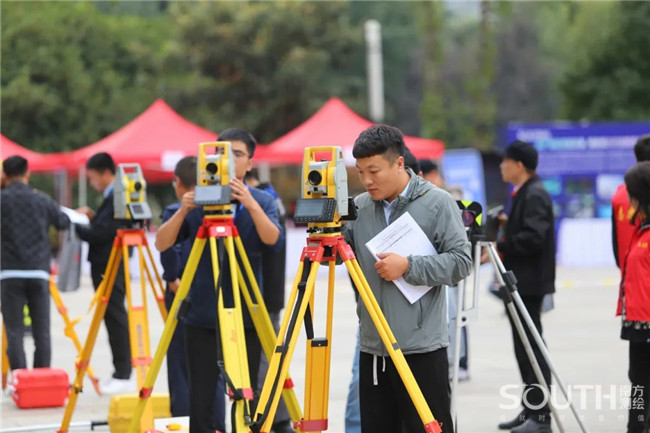 ̫������tyc4633