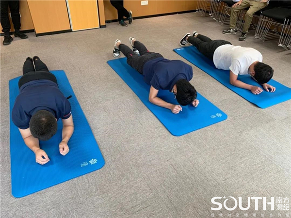 ̫������tyc4633