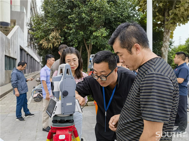 ̫������tyc4633