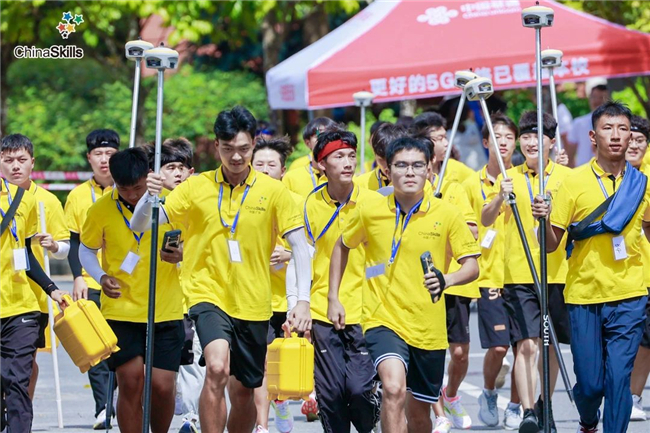 ̫������tyc4633