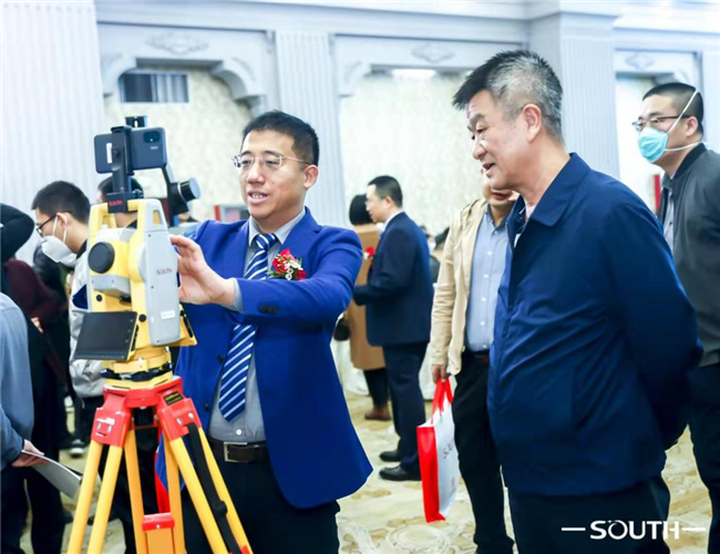 ̫������tyc4633