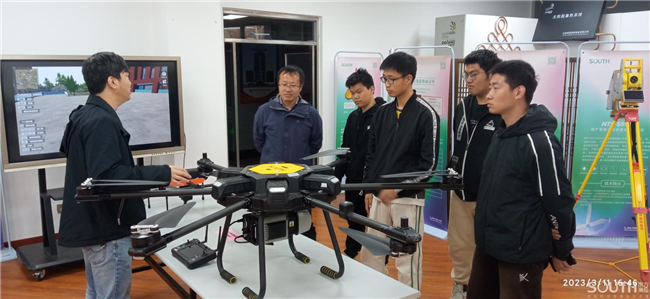 ̫������tyc4633