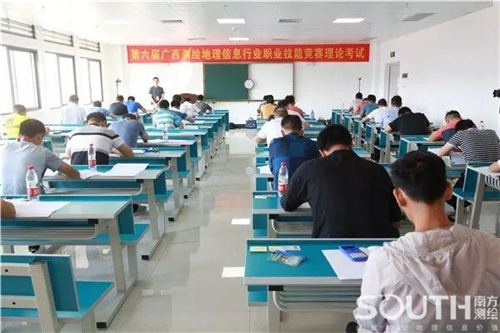 ̫������tyc4633