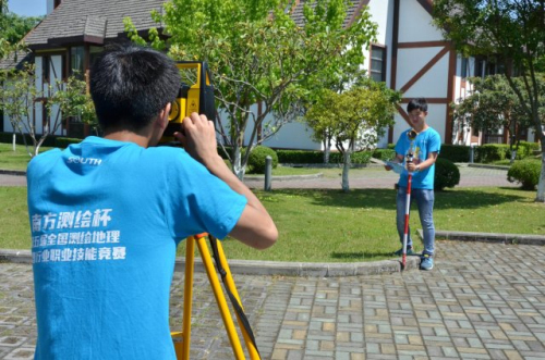 ̫������tyc4633