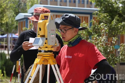 ̫������tyc4633