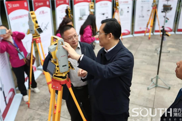 ̫������tyc4633