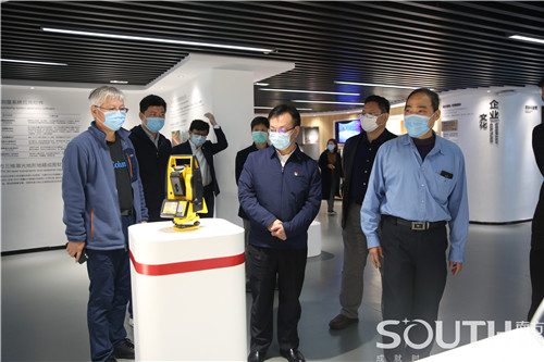 ̫������tyc4633